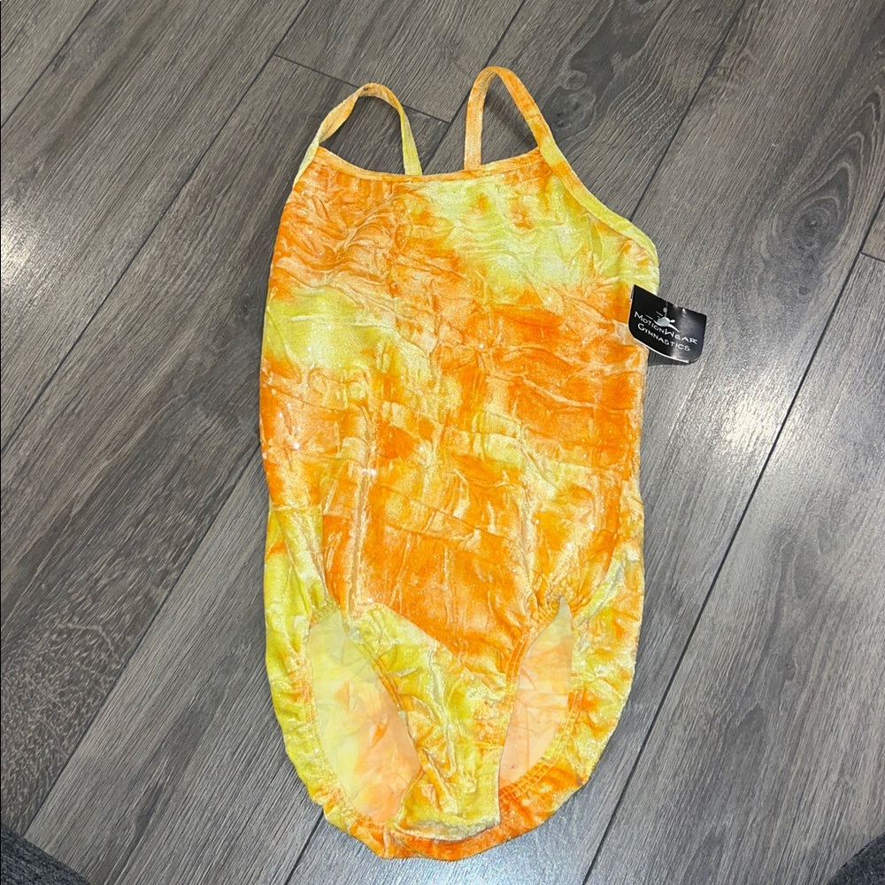 Orange and Yellow Leodard